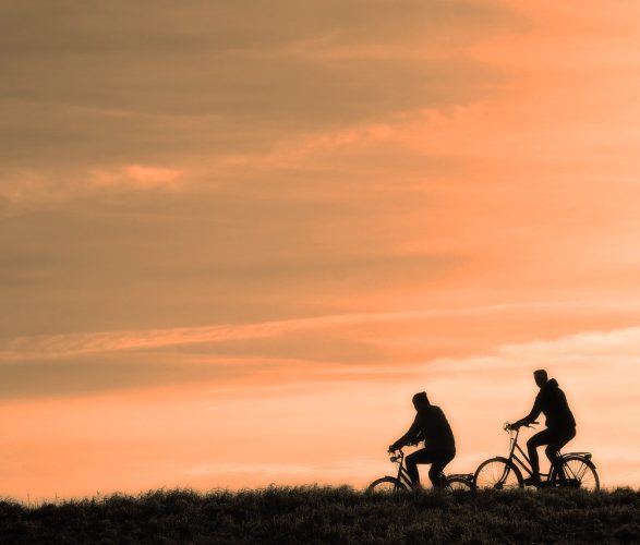 cyclist-3202481_1280